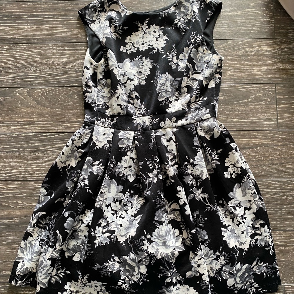 Womens dress